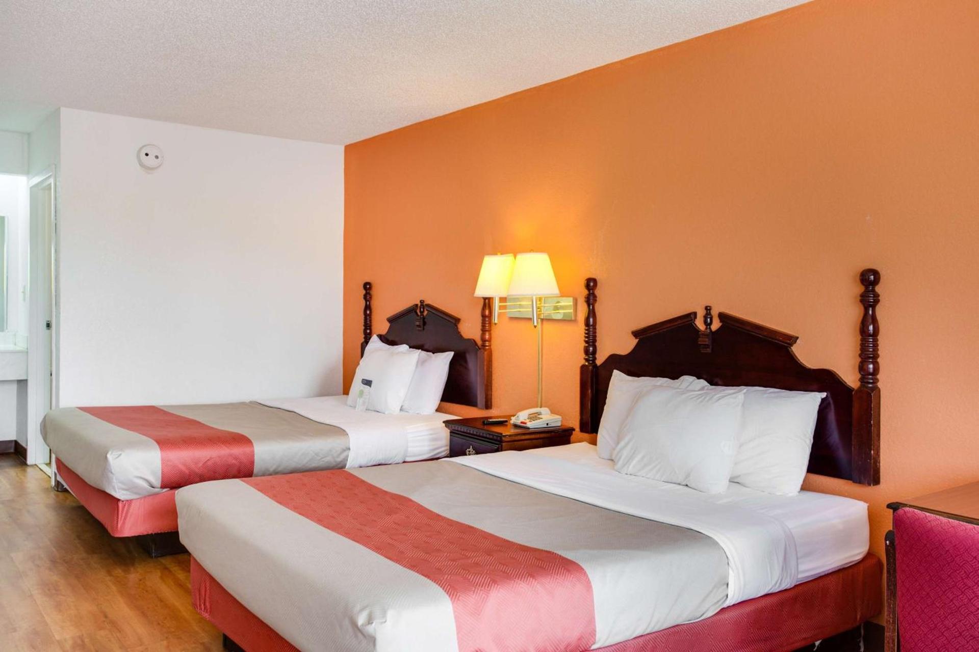 Motel 6-White House, TN photo 48