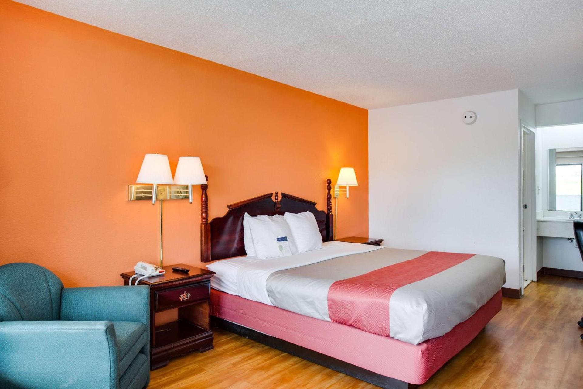 Motel 6-White House, TN photo 50