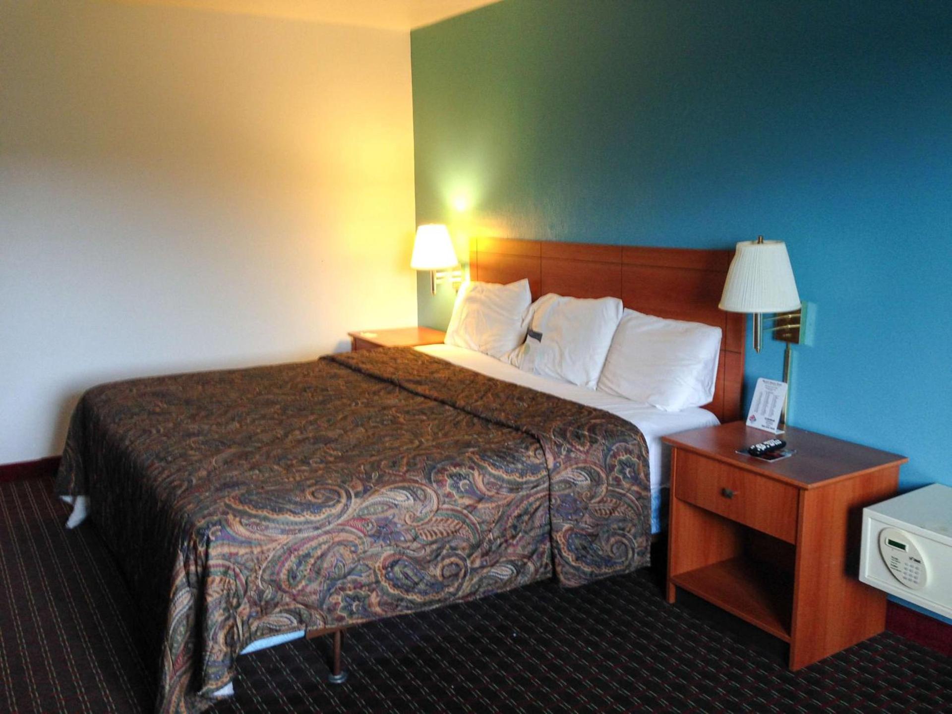 Motel 6-Sedalia, MO photo 27