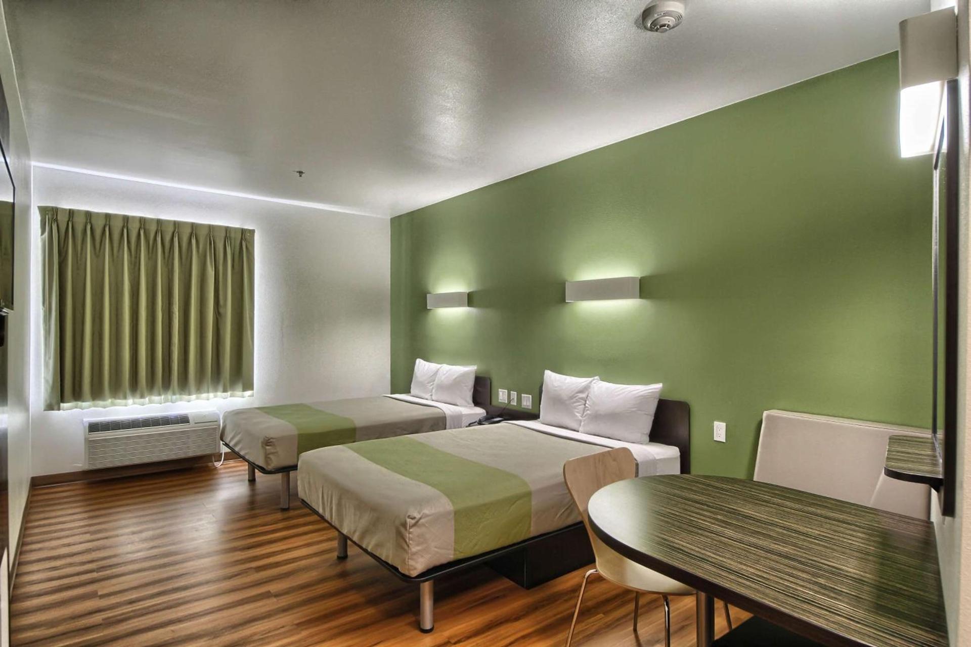 Motel 6-Weslaco, TX photo 66