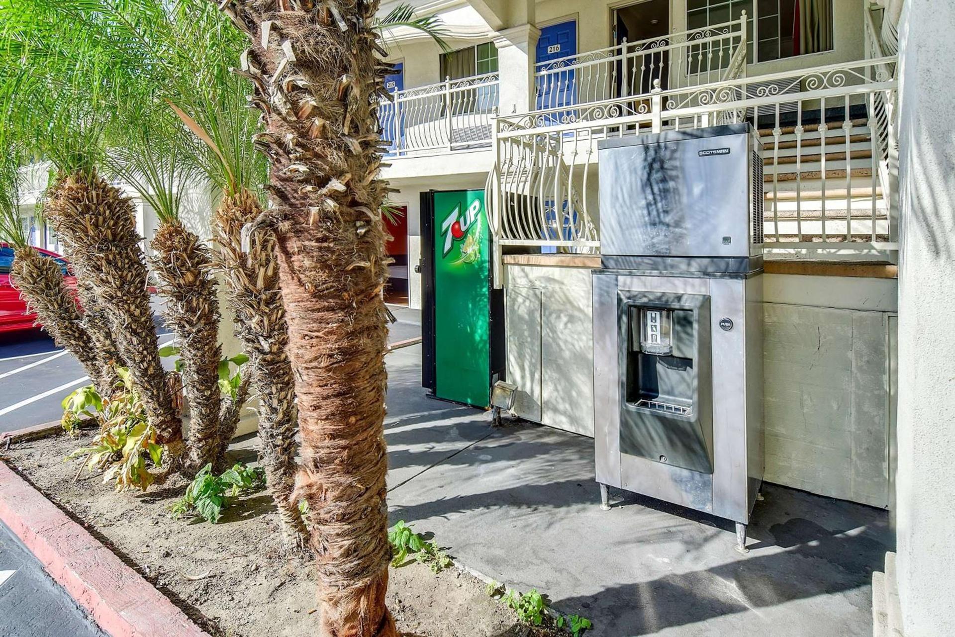 Motel 6 Garden Grove photo 29