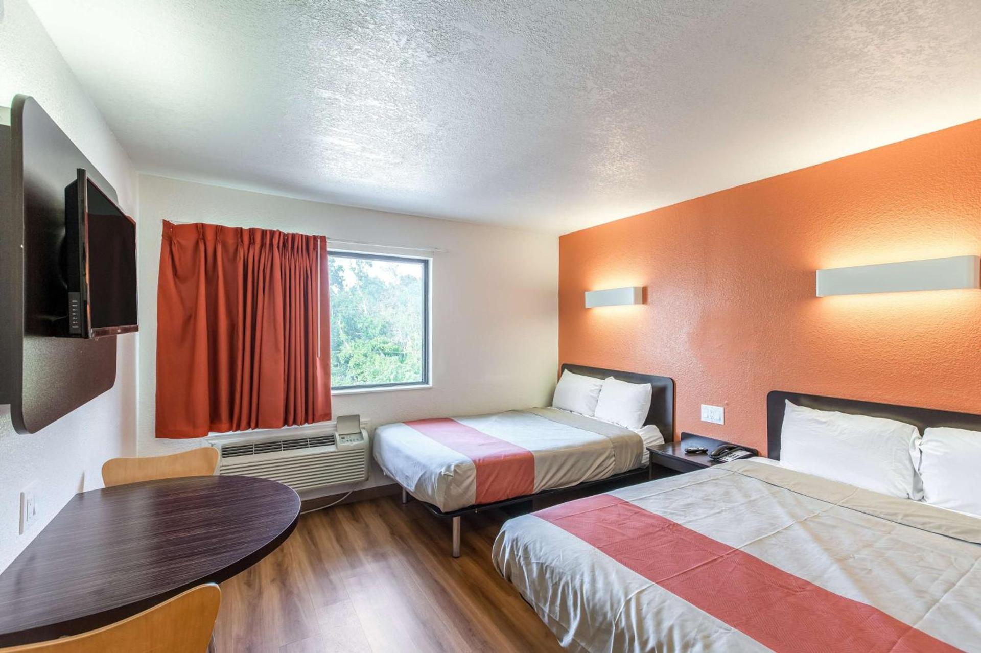 Motel 6-Dallas, TX - South photo 44