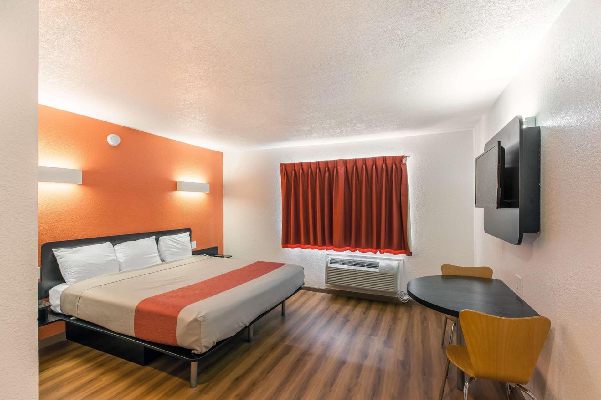 Motel 6-Dallas, TX - South photo 48