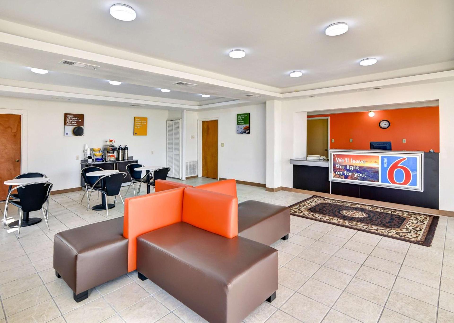 Motel 6-Lindale, TX photo 45