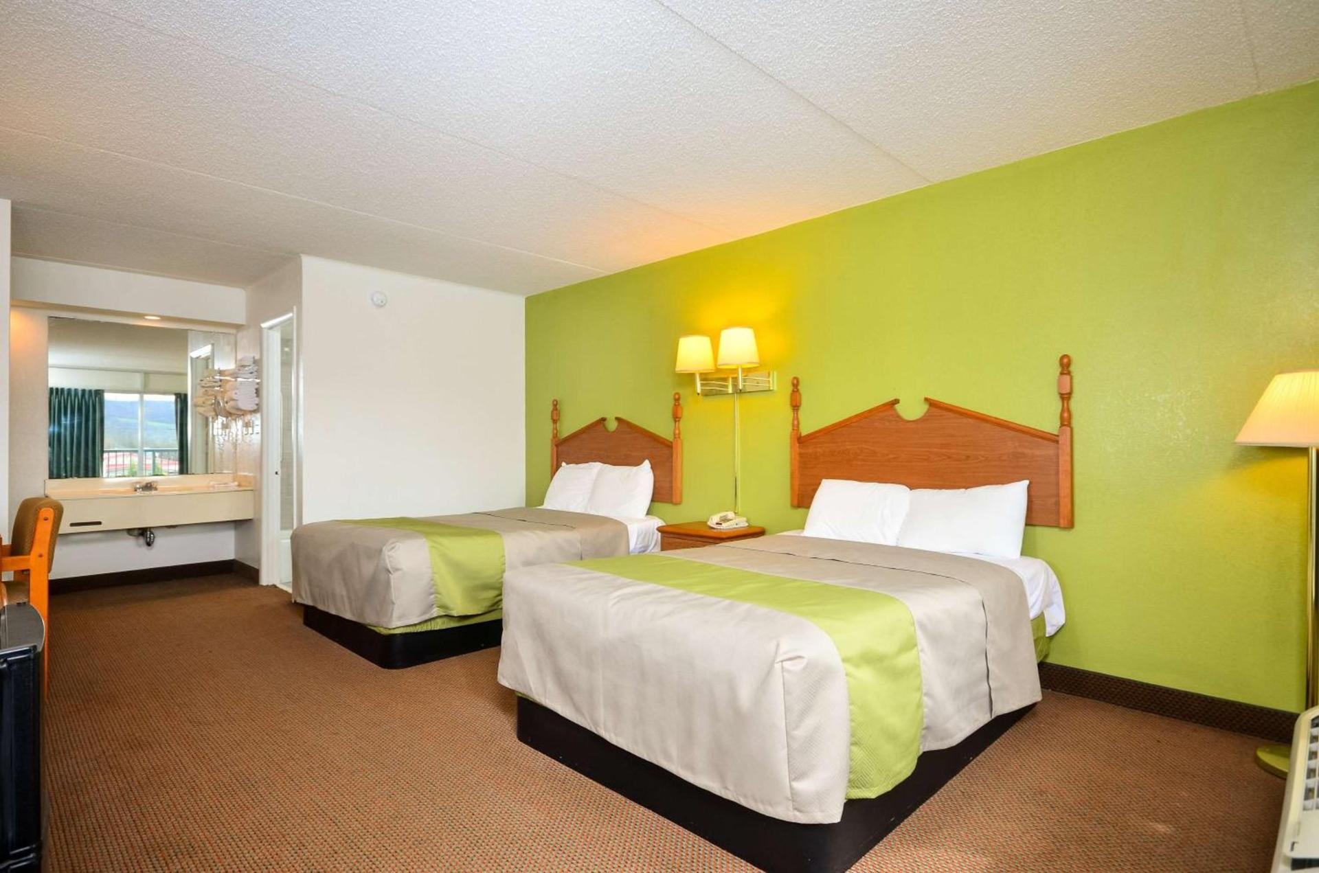 Motel 6-Pulaski, TN photo 54