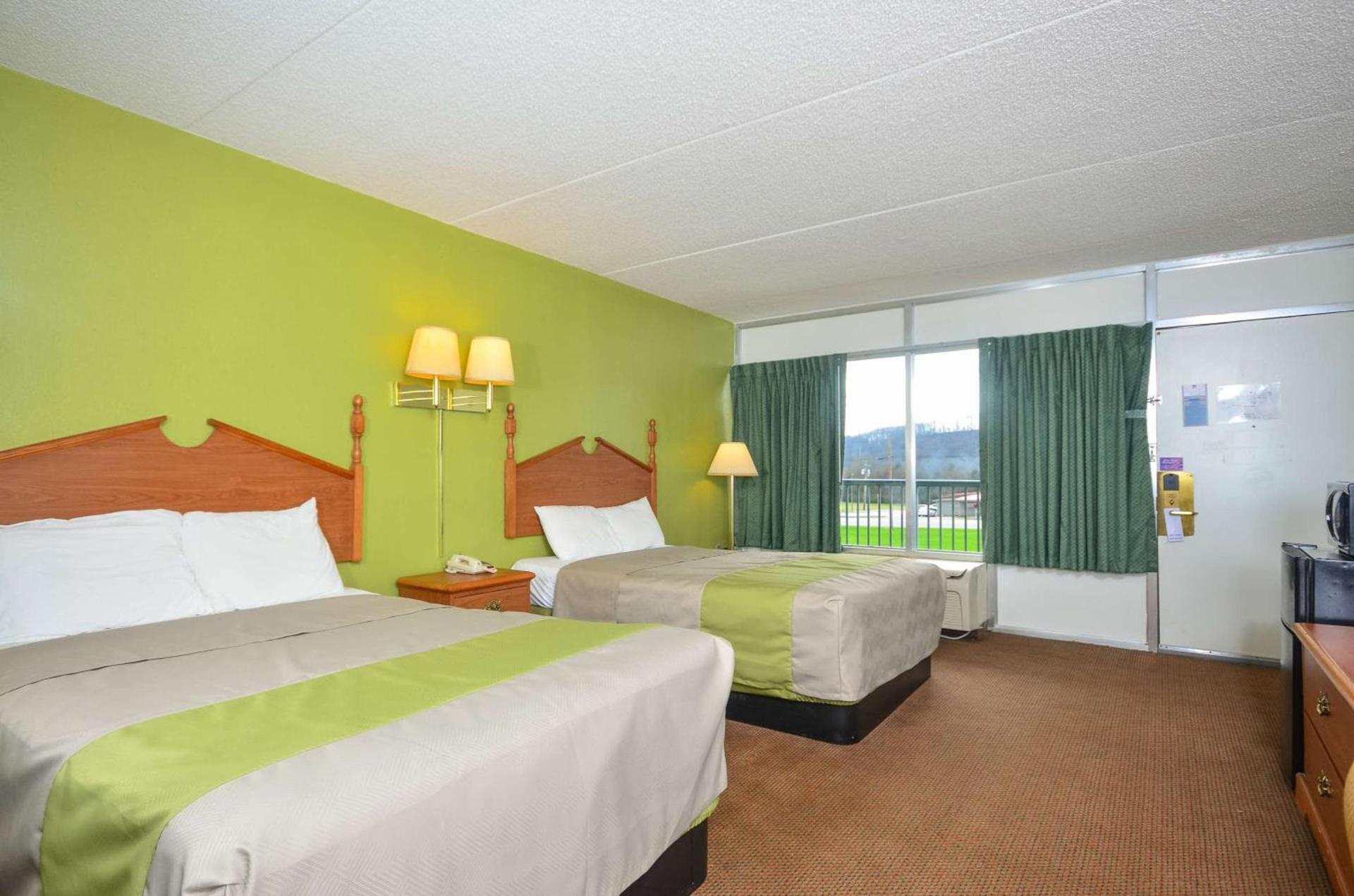 Motel 6-Pulaski, TN photo 52