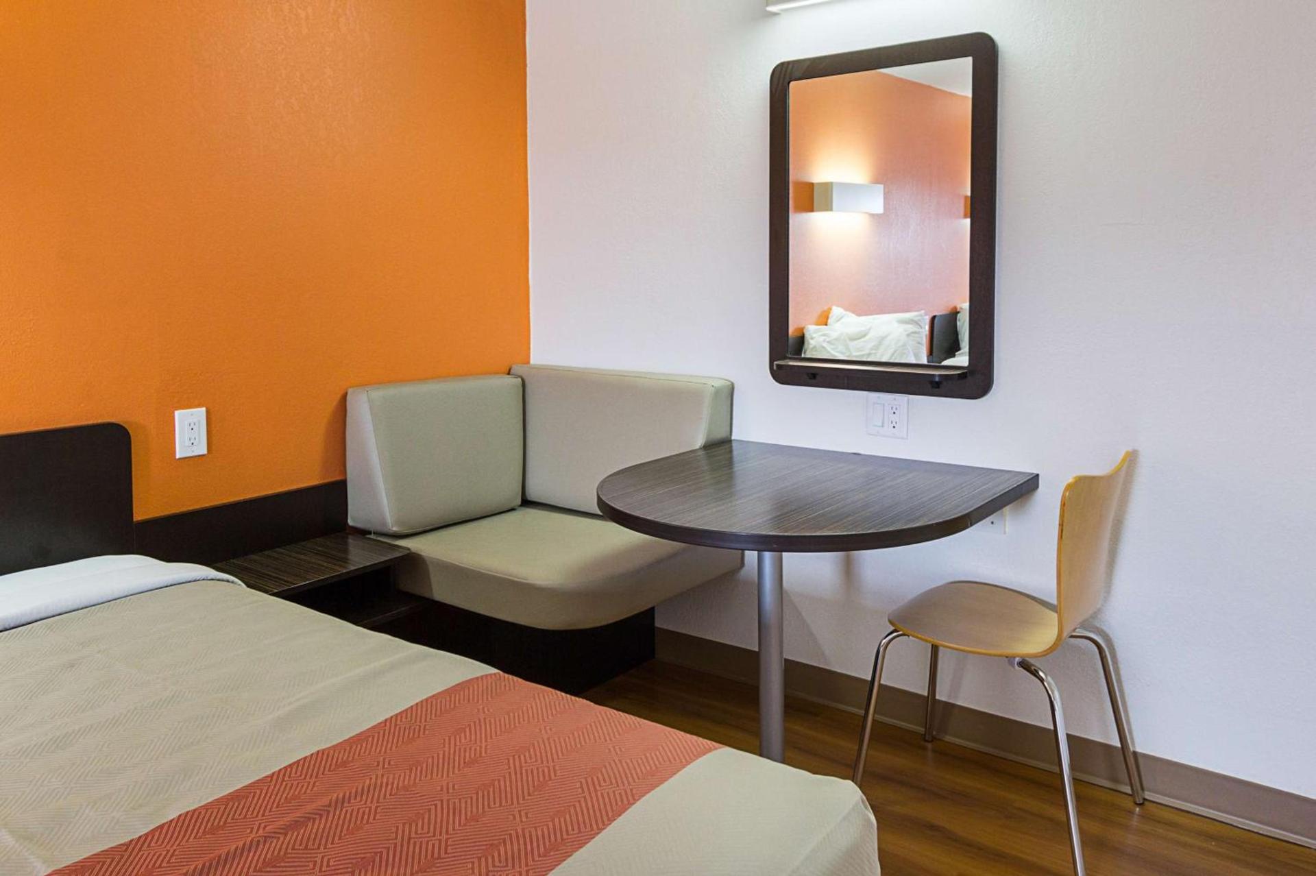 Motel 6-Sidney, OH photo 20