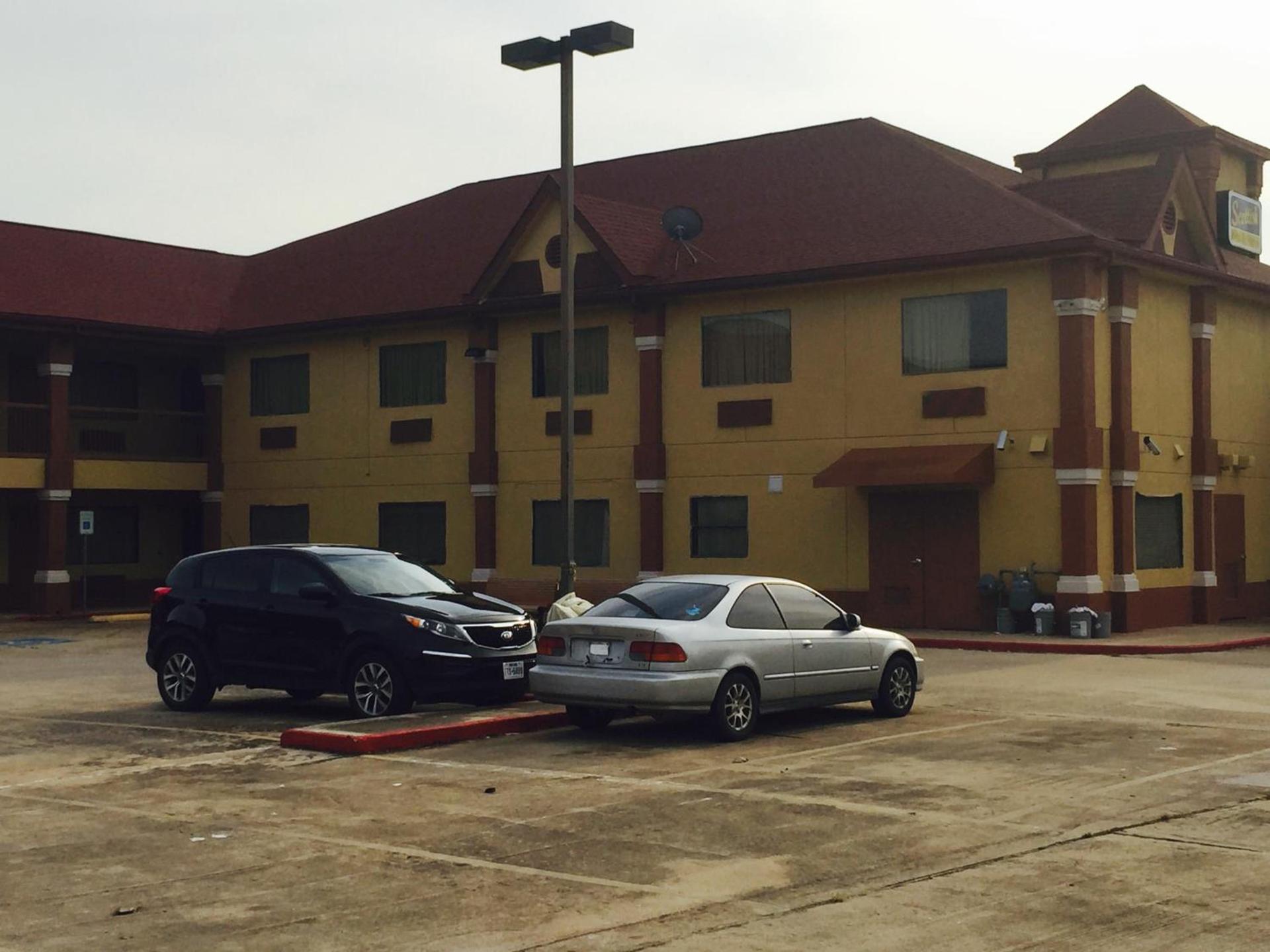 Scottish Inn & Suites Hobby Airport photo 6