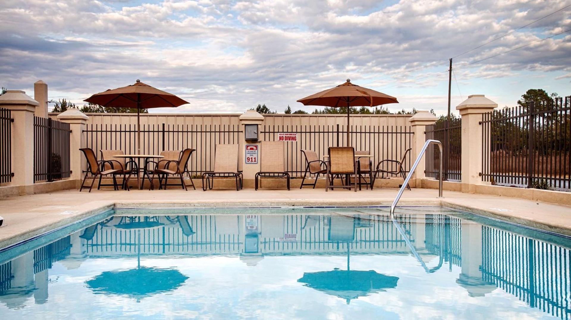 Country Inn & Suites by Radisson, Midway - Tallahassee West photo 17