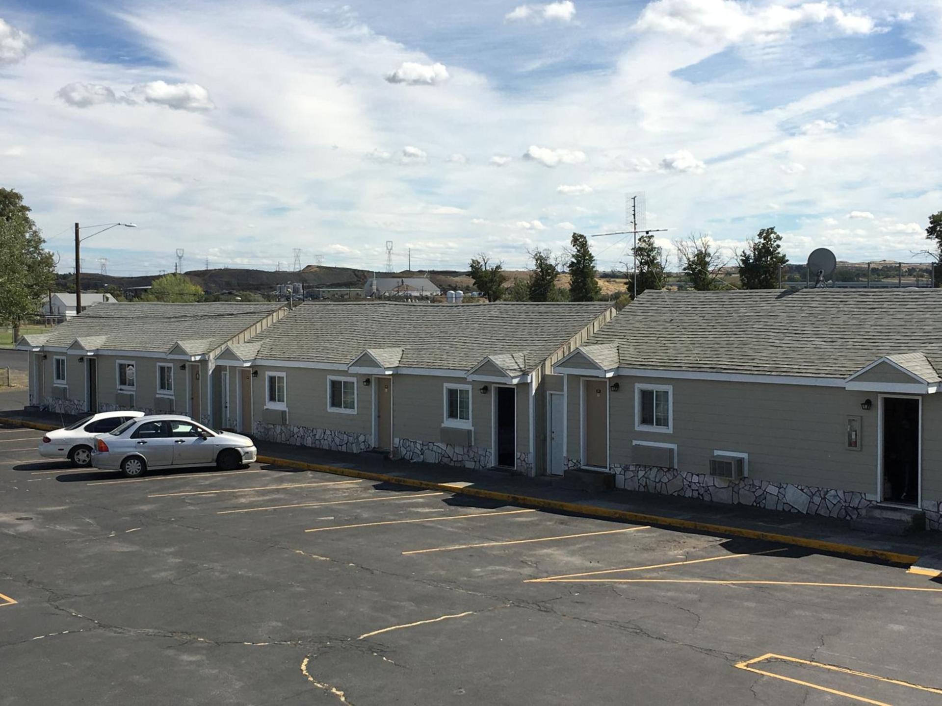 Umatilla Inn & Suites photo 27
