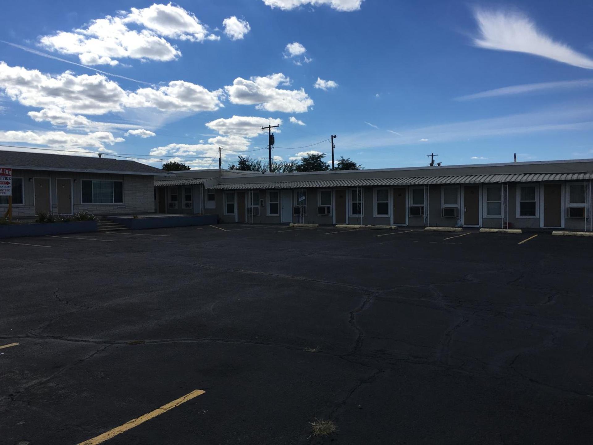 Umatilla Inn & Suites photo 37