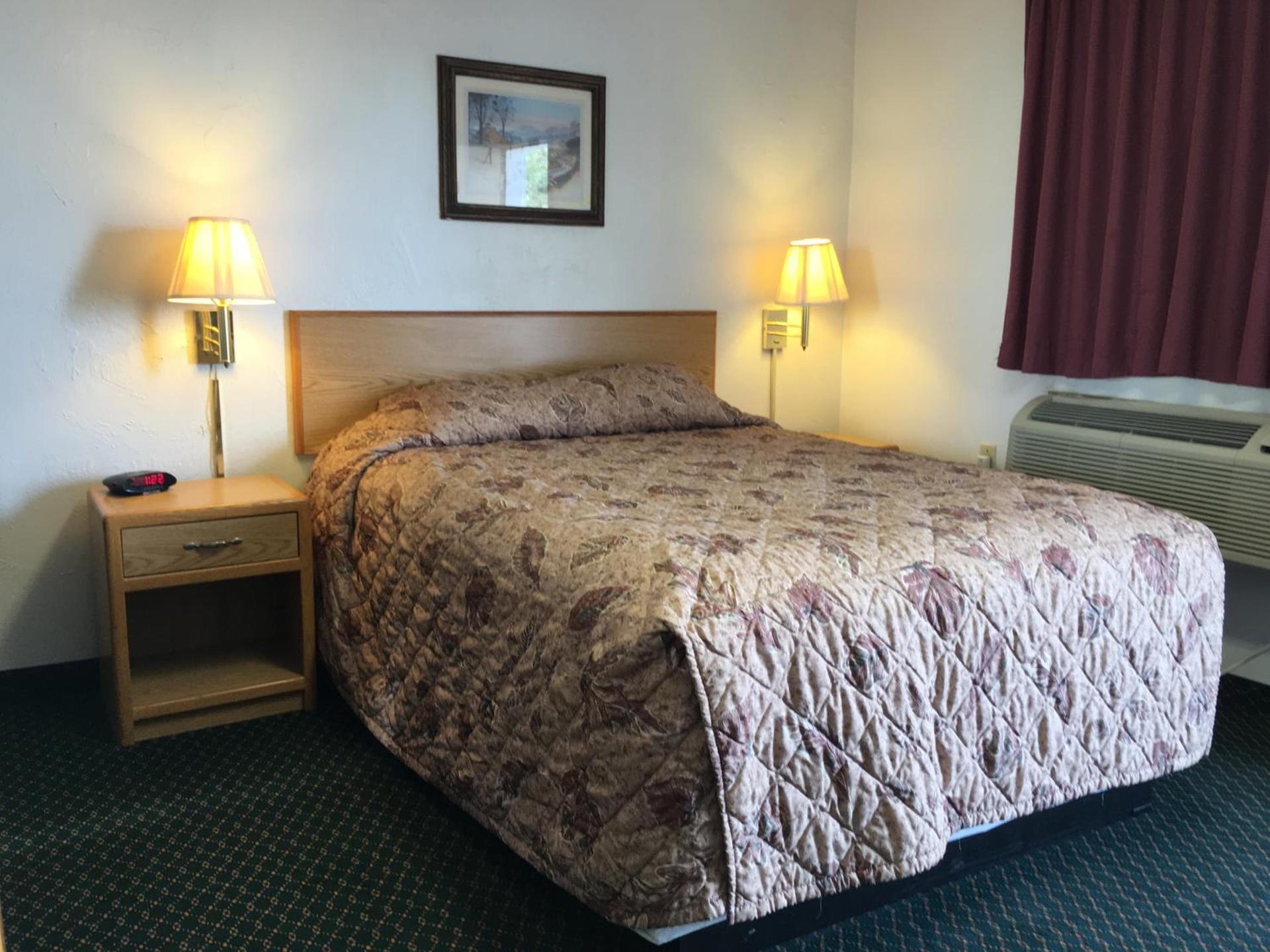 Umatilla Inn & Suites photo 41