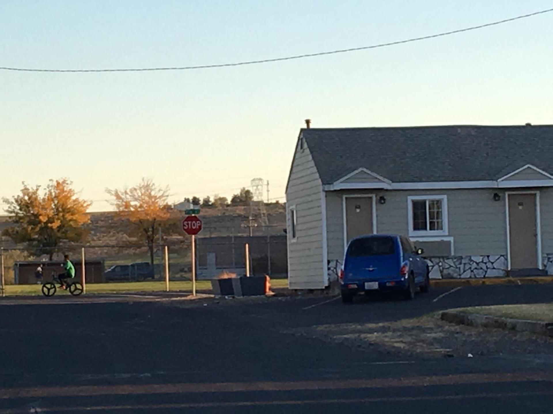 Umatilla Inn & Suites photo 16