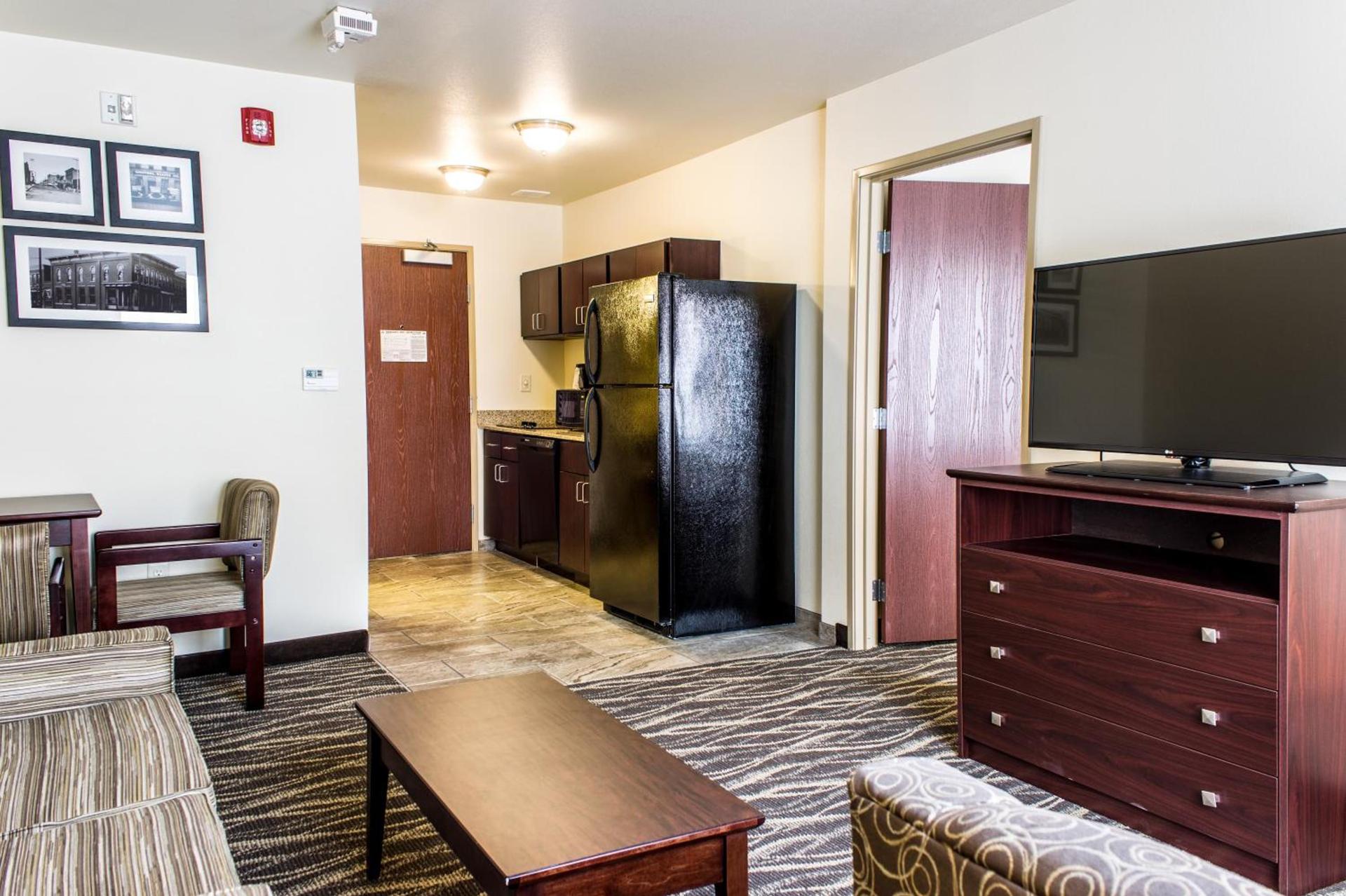 Cobblestone Hotel & Suites - Chippewa Falls photo 35