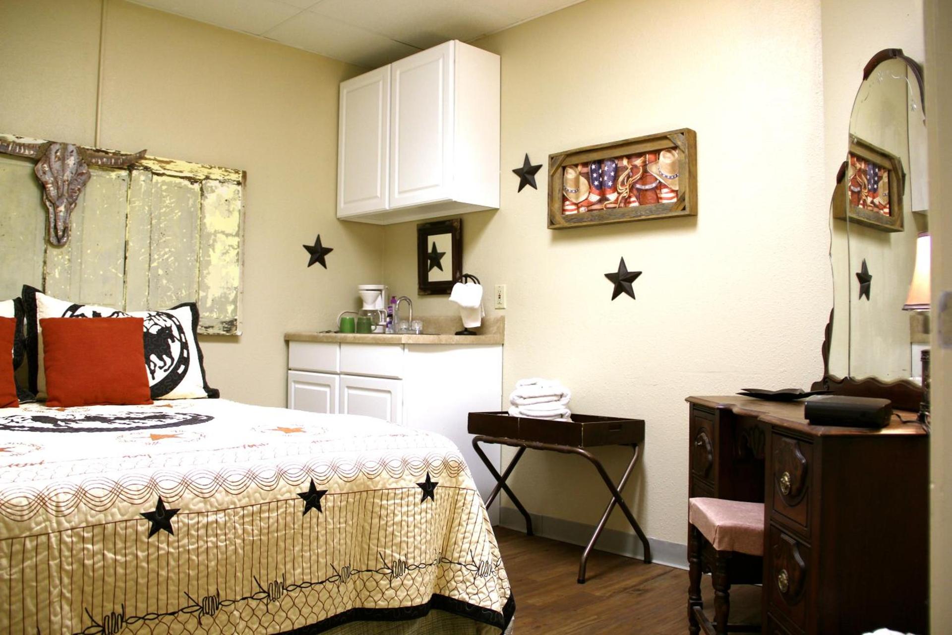 A Place to Stay Rooms photo 23