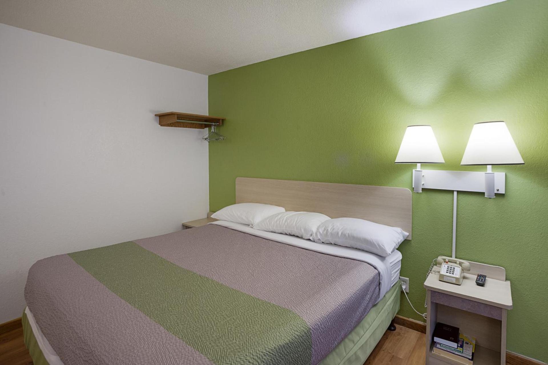 Motel 6-Binghamton, NY photo 13