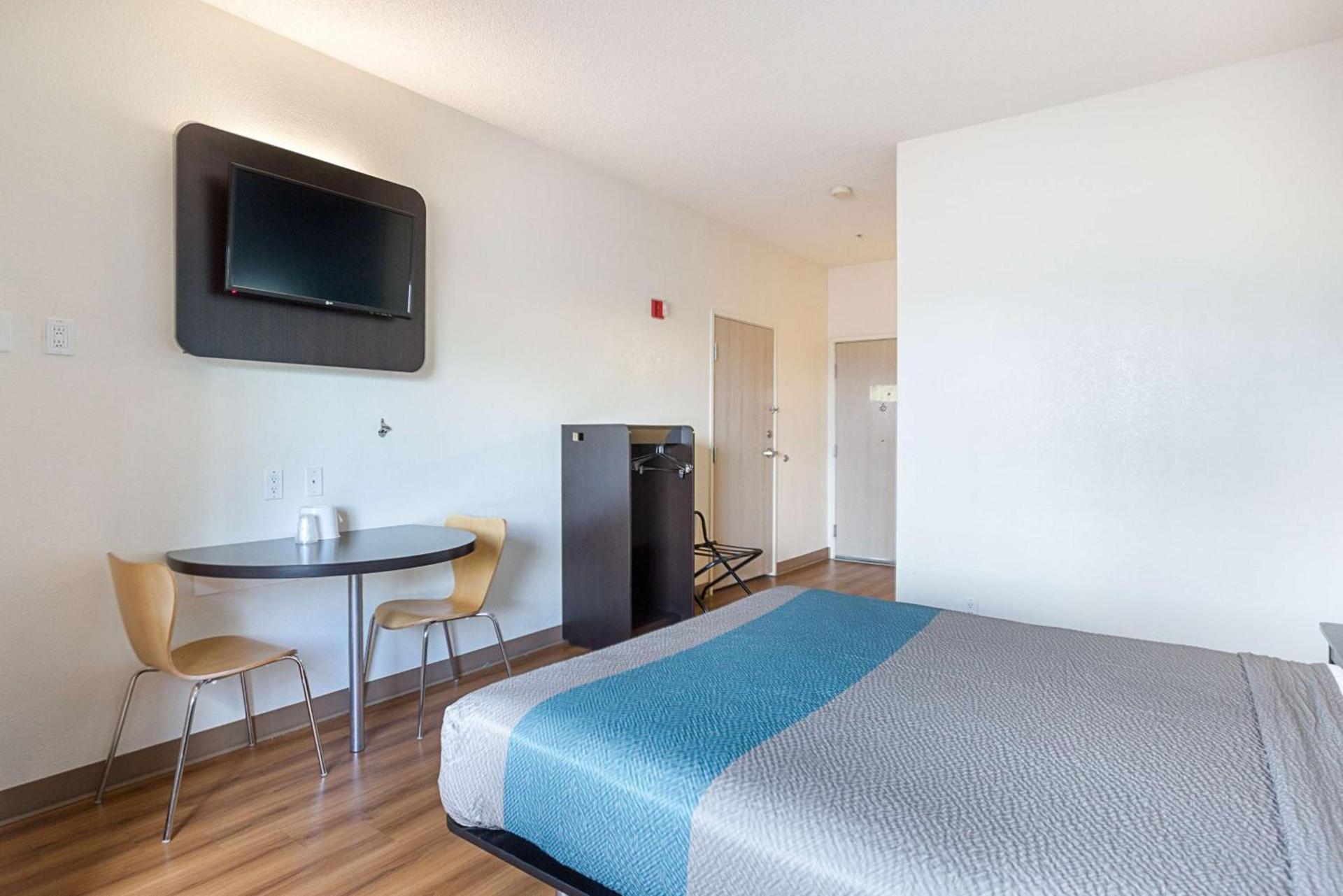 Motel 6-Page, AZ photo 48