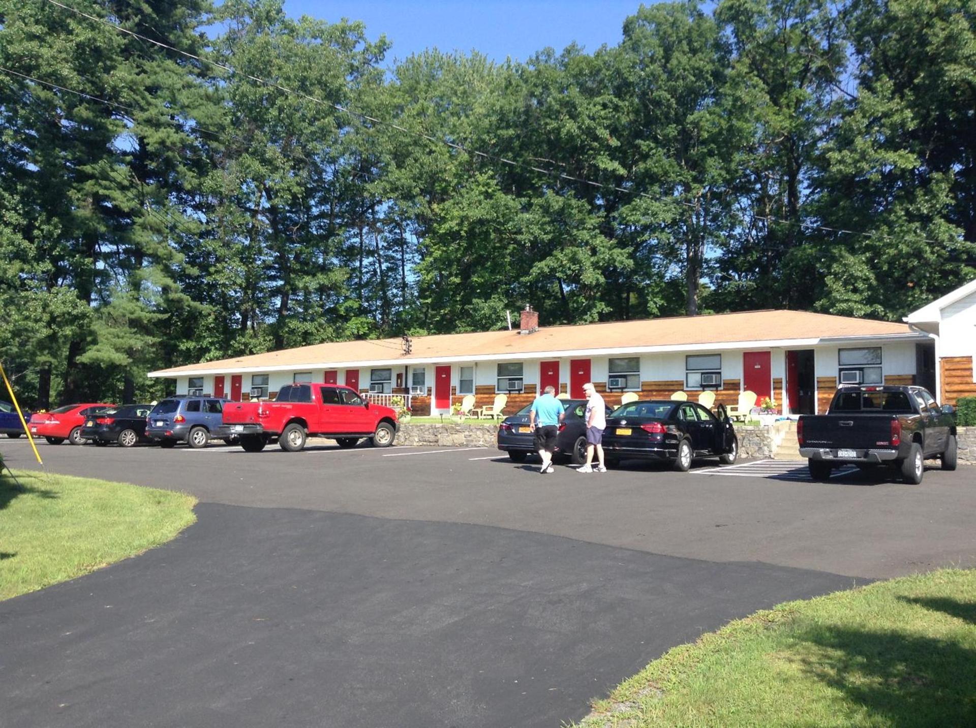 Robin Hood Motel photo 10