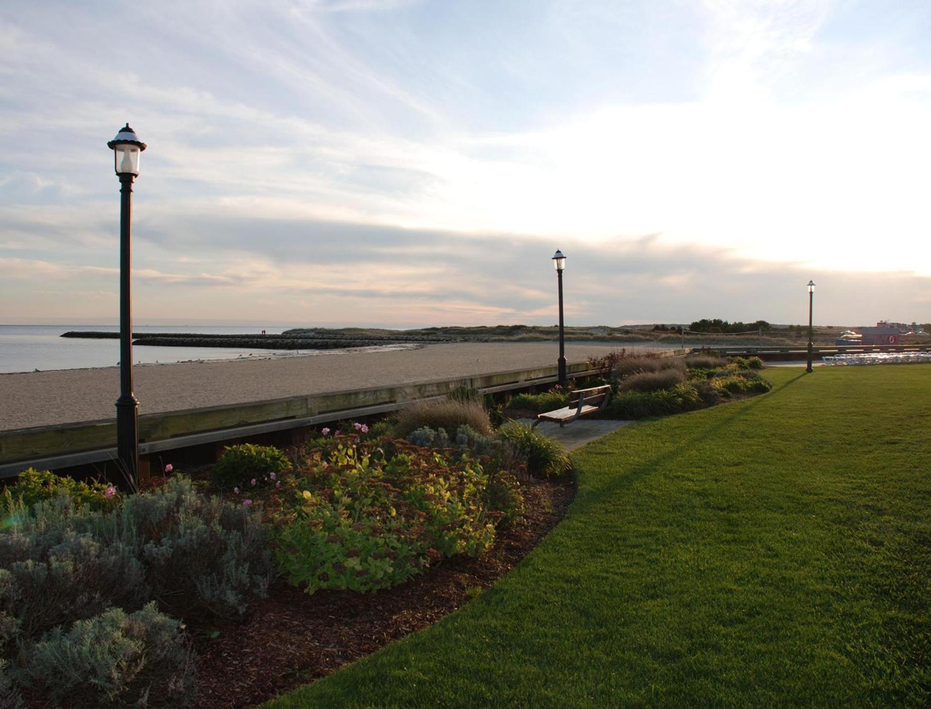Red Jacket Beach Resort photo 31