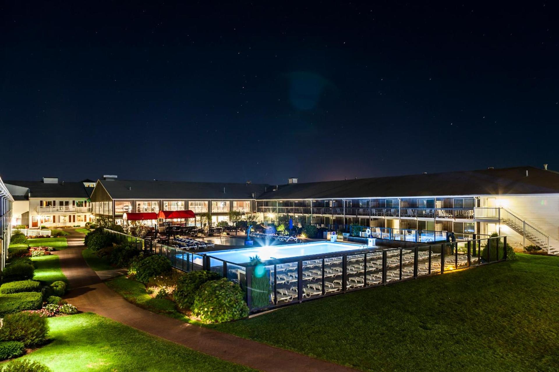Red Jacket Beach Resort photo 54