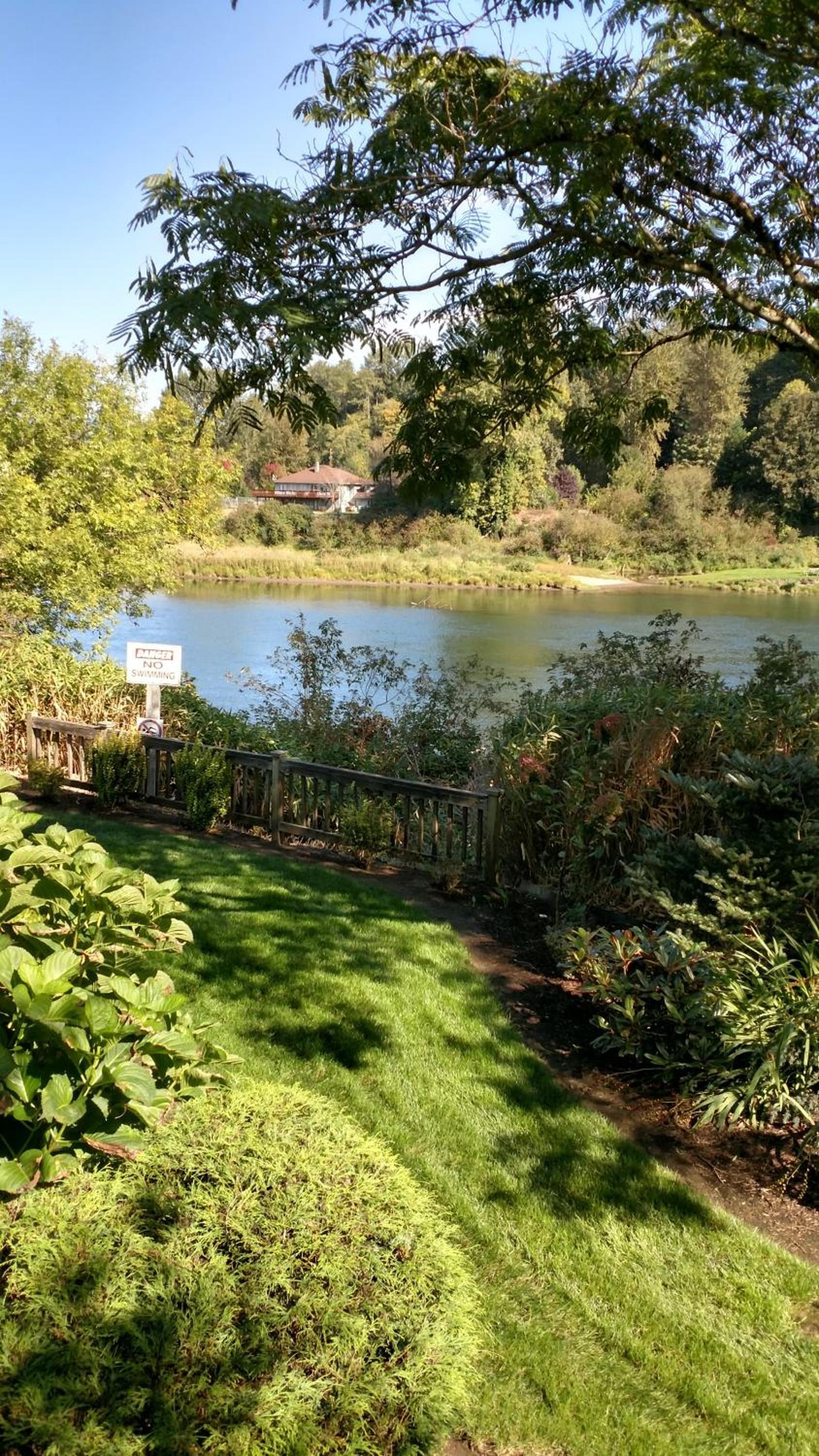 Lewis River Inn photo 12