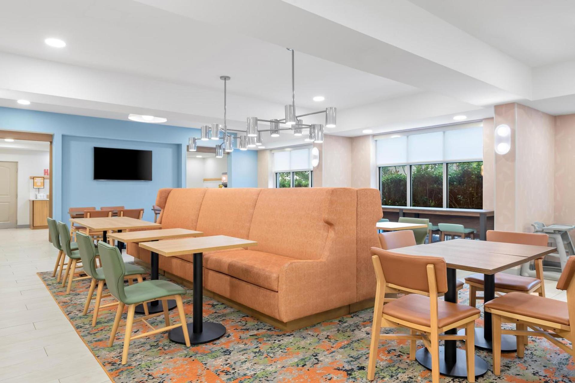 Hampton Inn Midland West photo 1