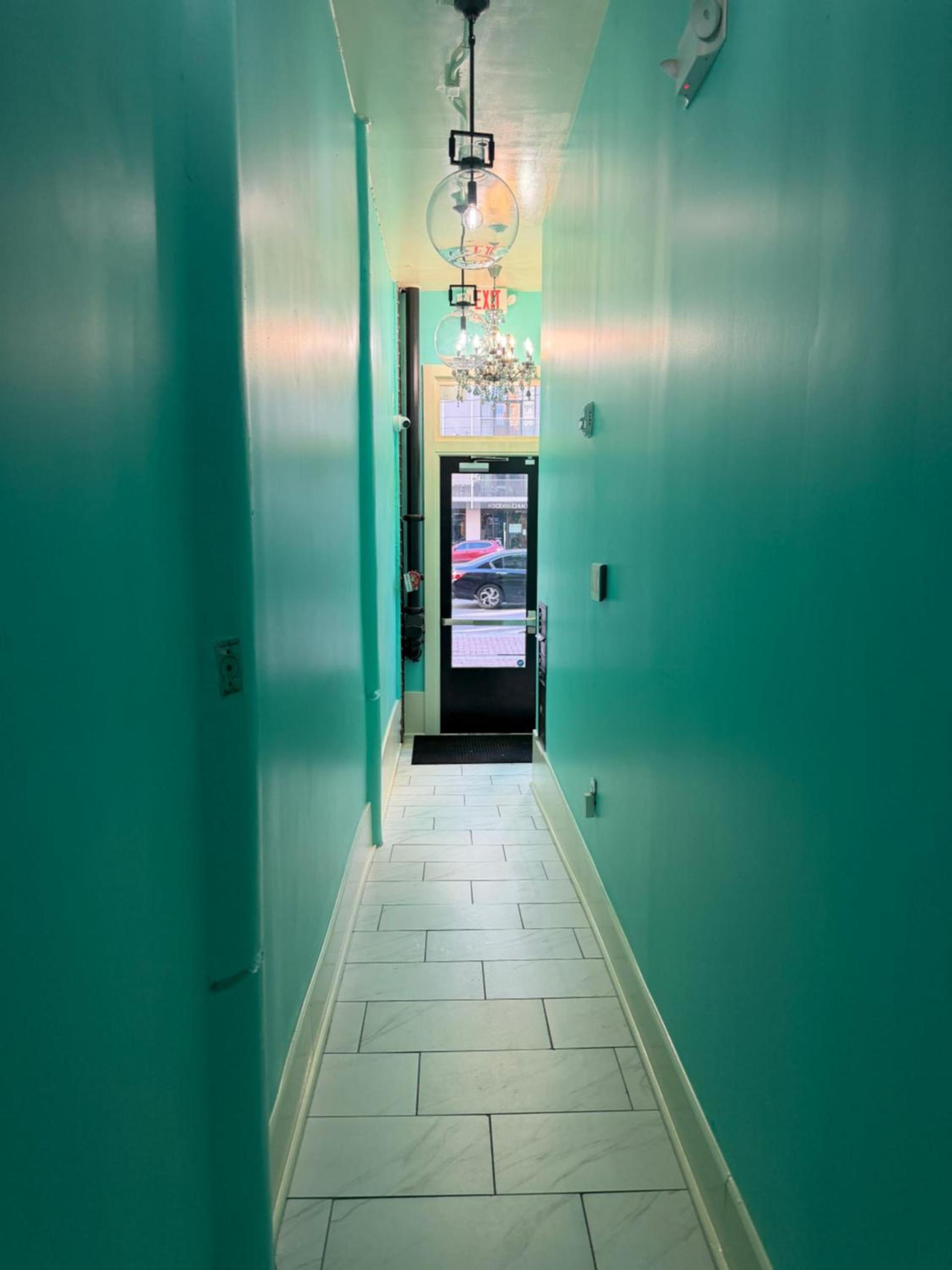 Jimmys on Canal St Hotel photo 66
