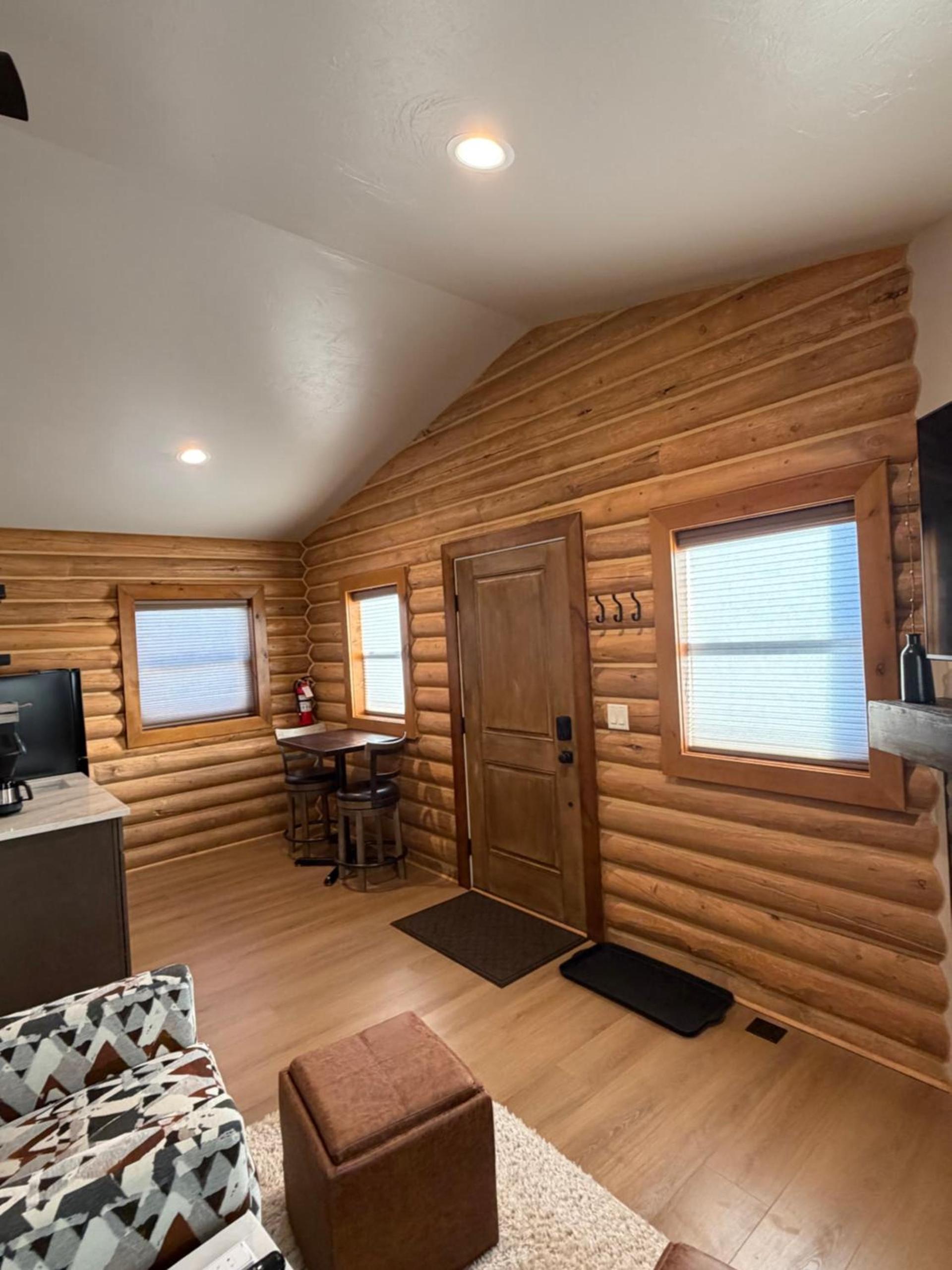 The Willows Cabins photo 8