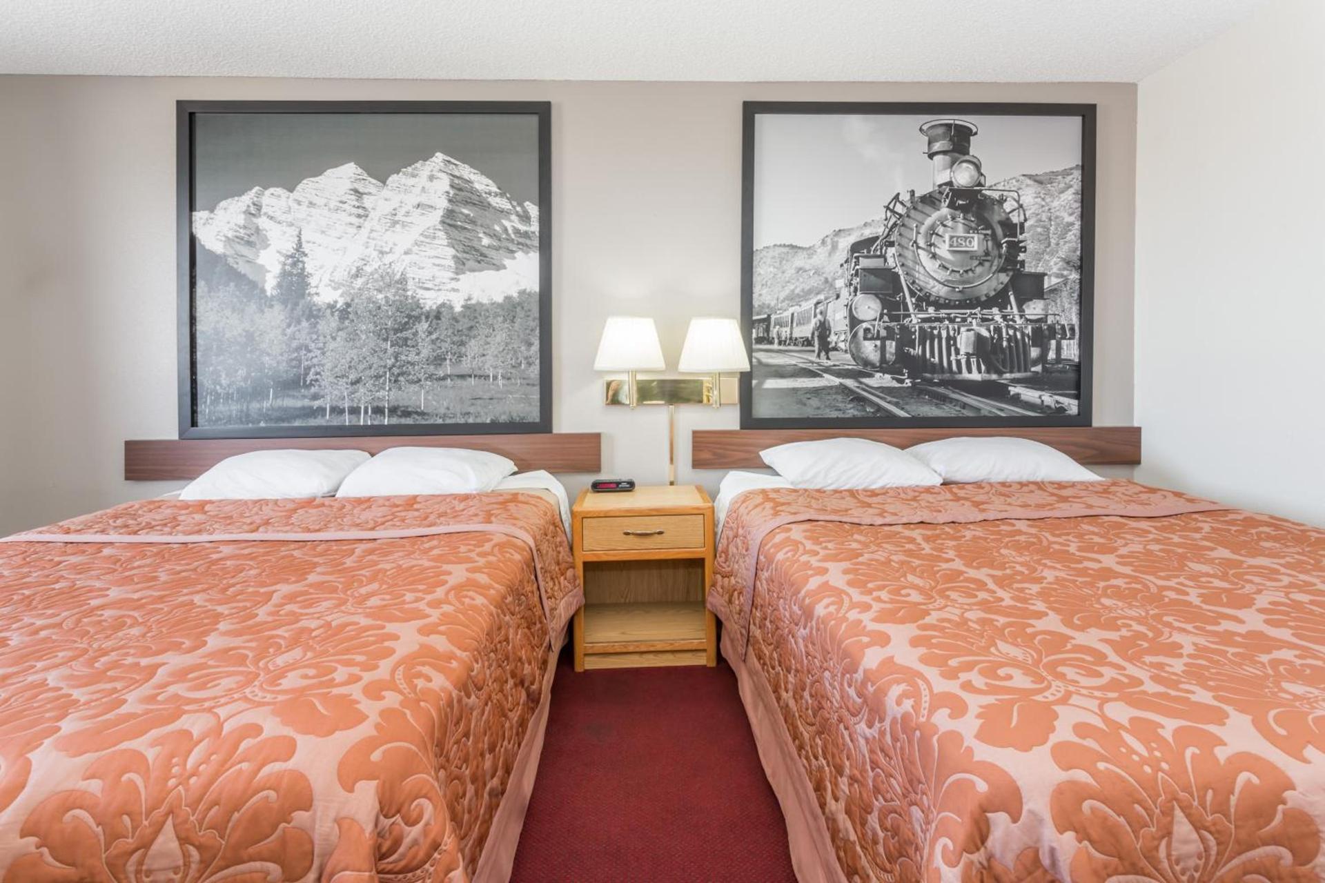 Super 8 by Wyndham Grand Junction Colorado photo 12