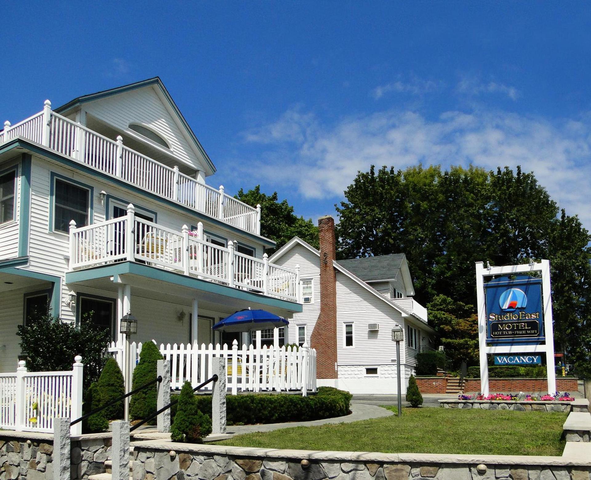 Studio East Motel photo 20