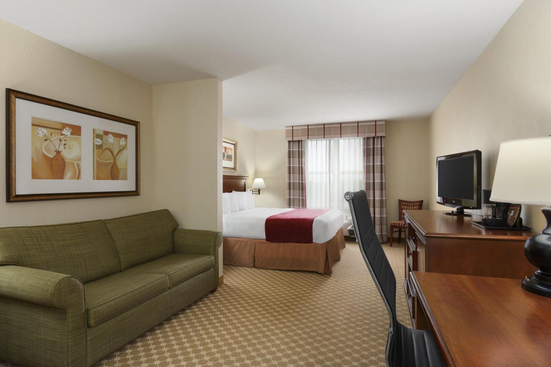 Country Inn & Suites by Radisson, Macon North, GA photo 9