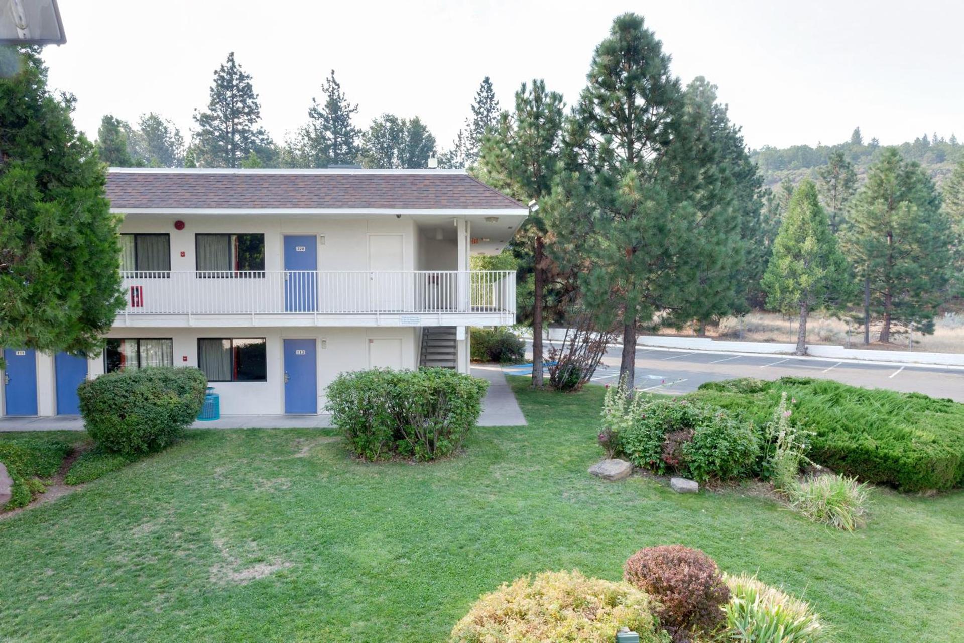 Motel 6 Weed - Mount Shasta photo 6