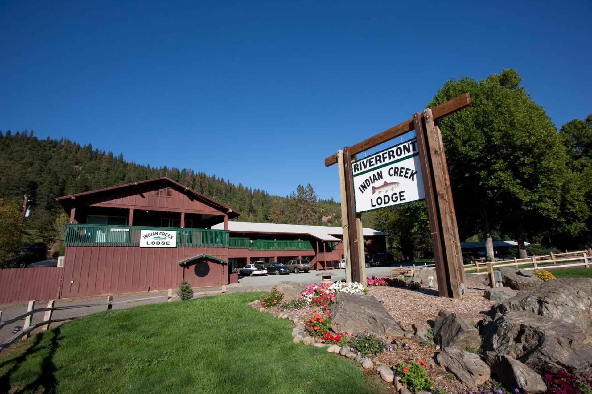 Indian Creek Lodge photo 1