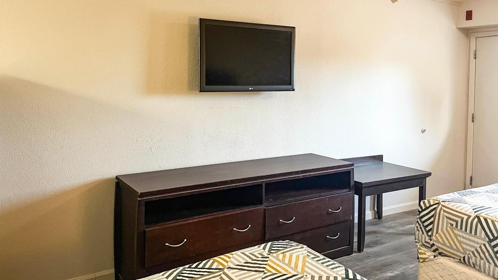 Studio 6 Suites Dallas TX - Loop 12 West photo 9