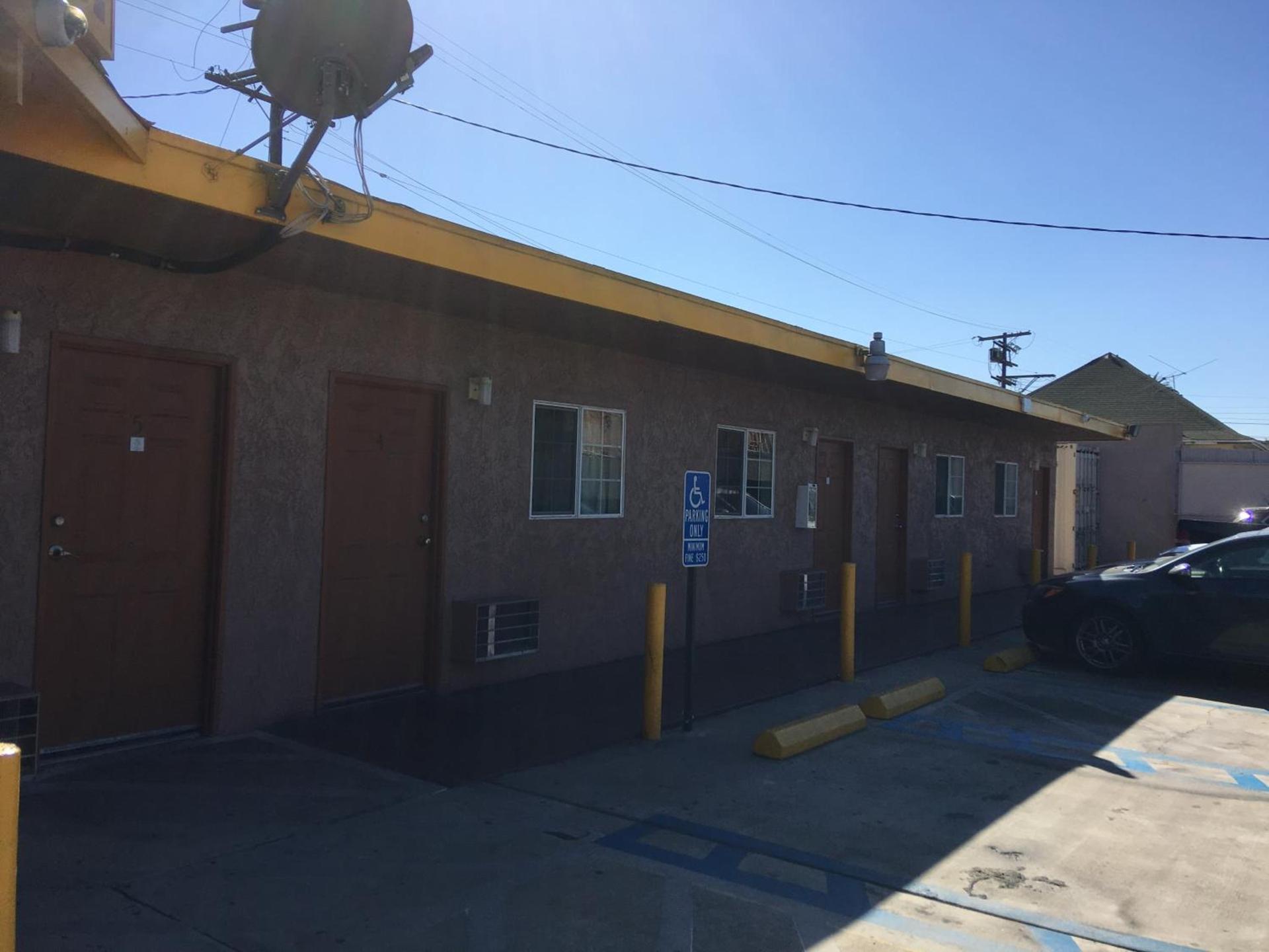 Sand Piper Motel - Los Angeles photo 14