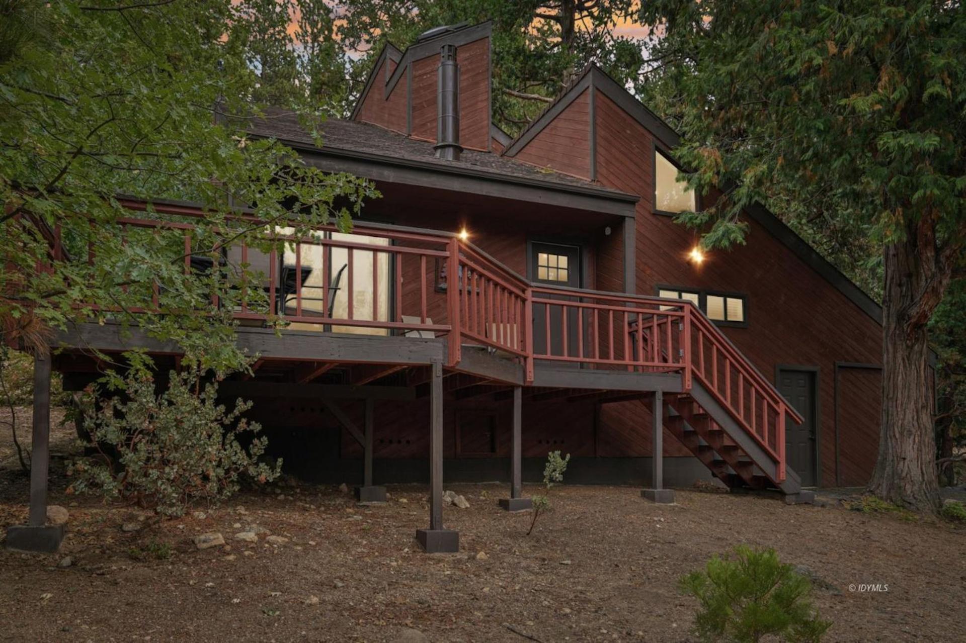 Idyllwild Realty Vacations — hotel in Idyllwild