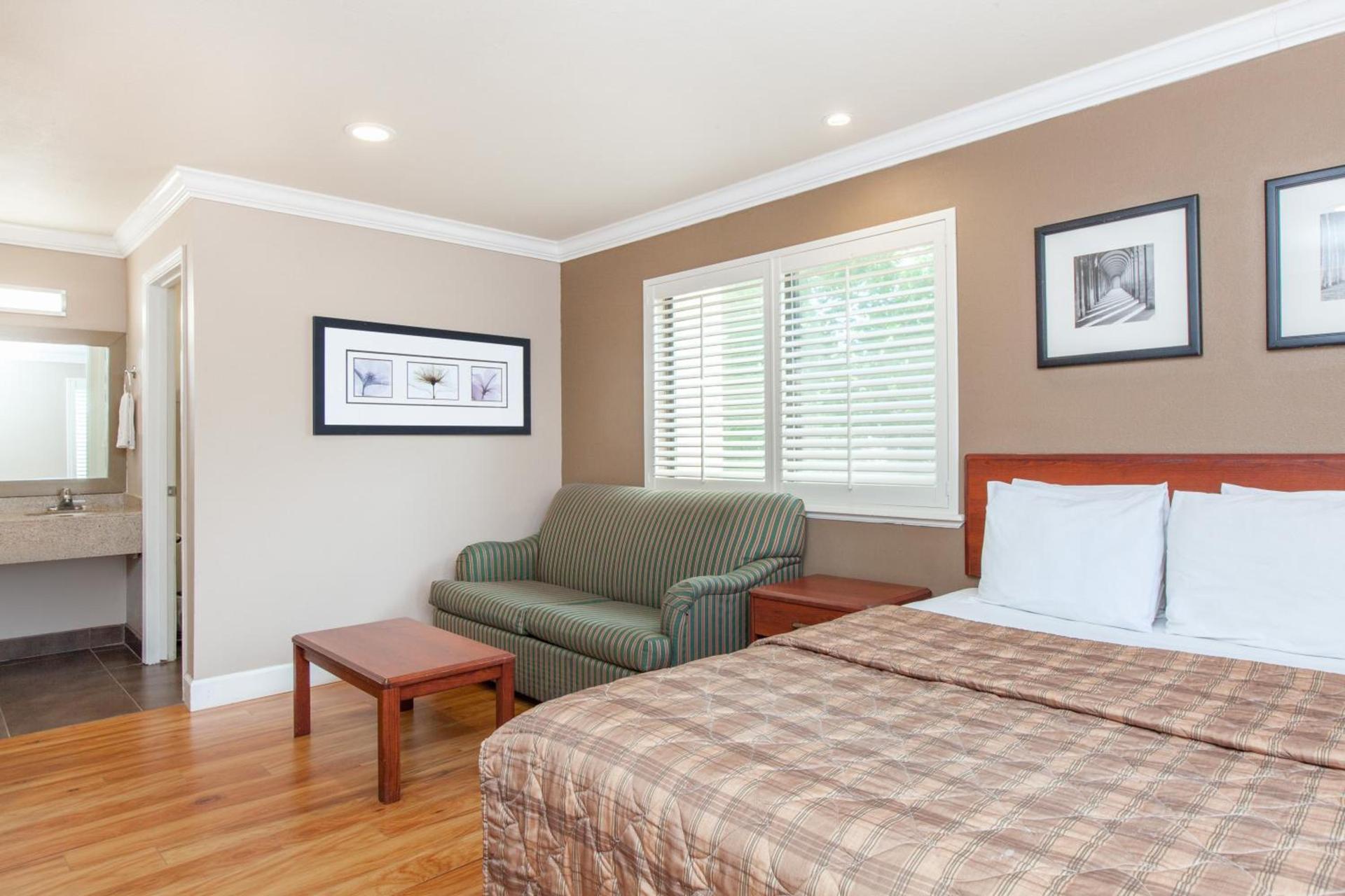 Days Inn by Wyndham San Francisco S/Oyster Point Airport photo 20