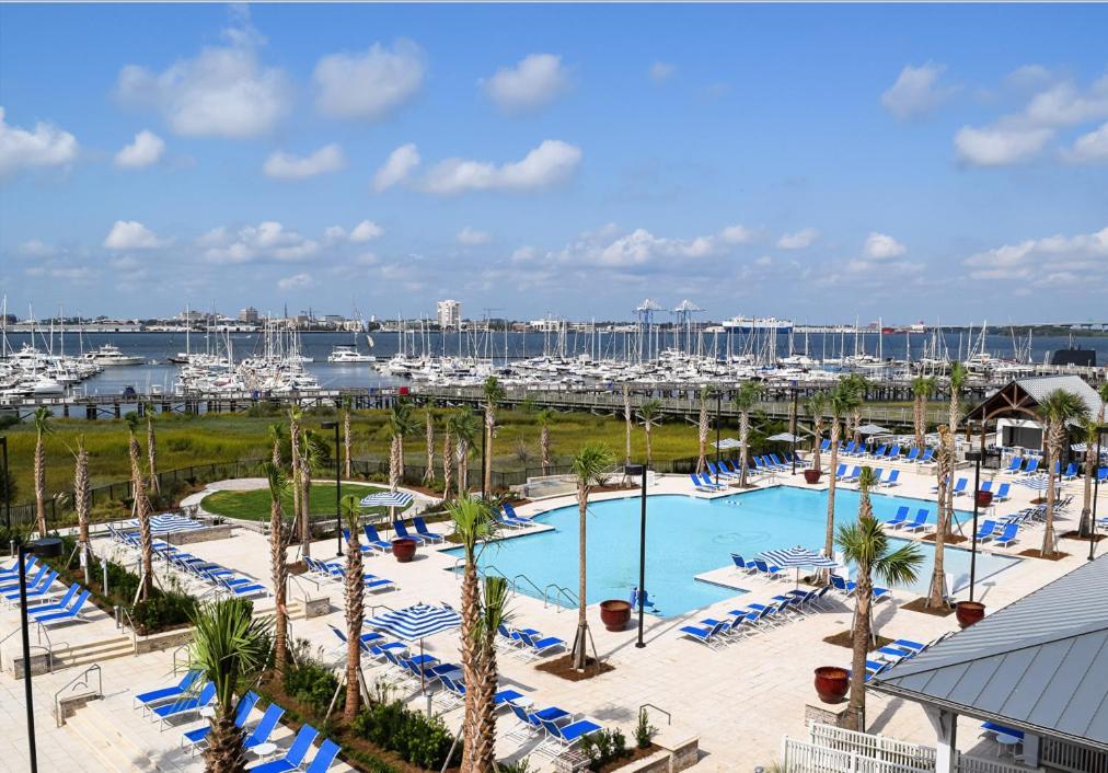Harborside at Charleston Harbor Resort and Marina photo 34