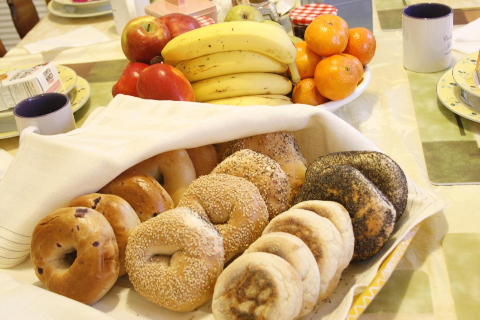 The Coolidge Corner Guest House: A Brookline Bed and Breakfast photo 23