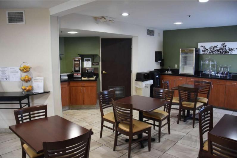 Sky Harbor Airport Inn photo 4