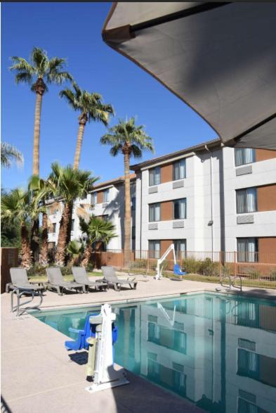 Sky Harbor Airport Inn photo 13