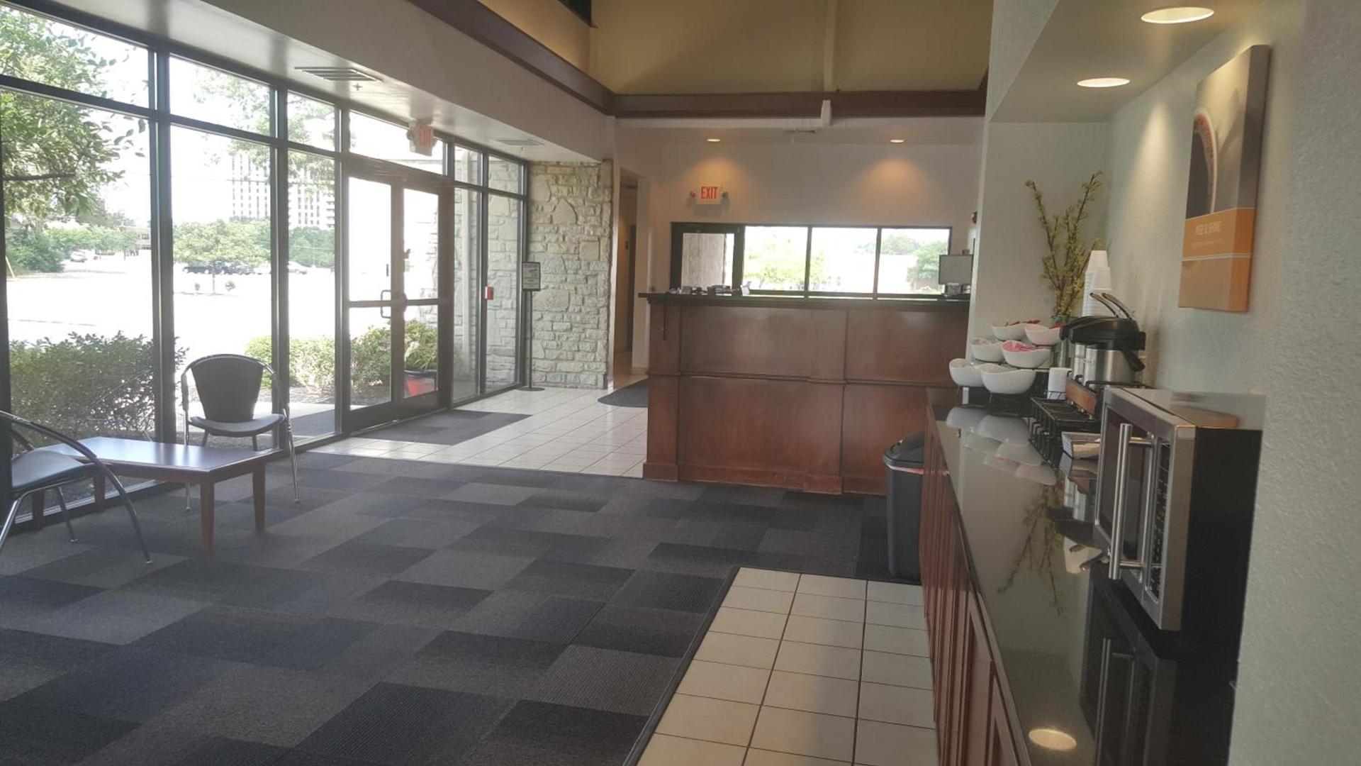 Motel 6-Columbus, OH - OSU photo 40