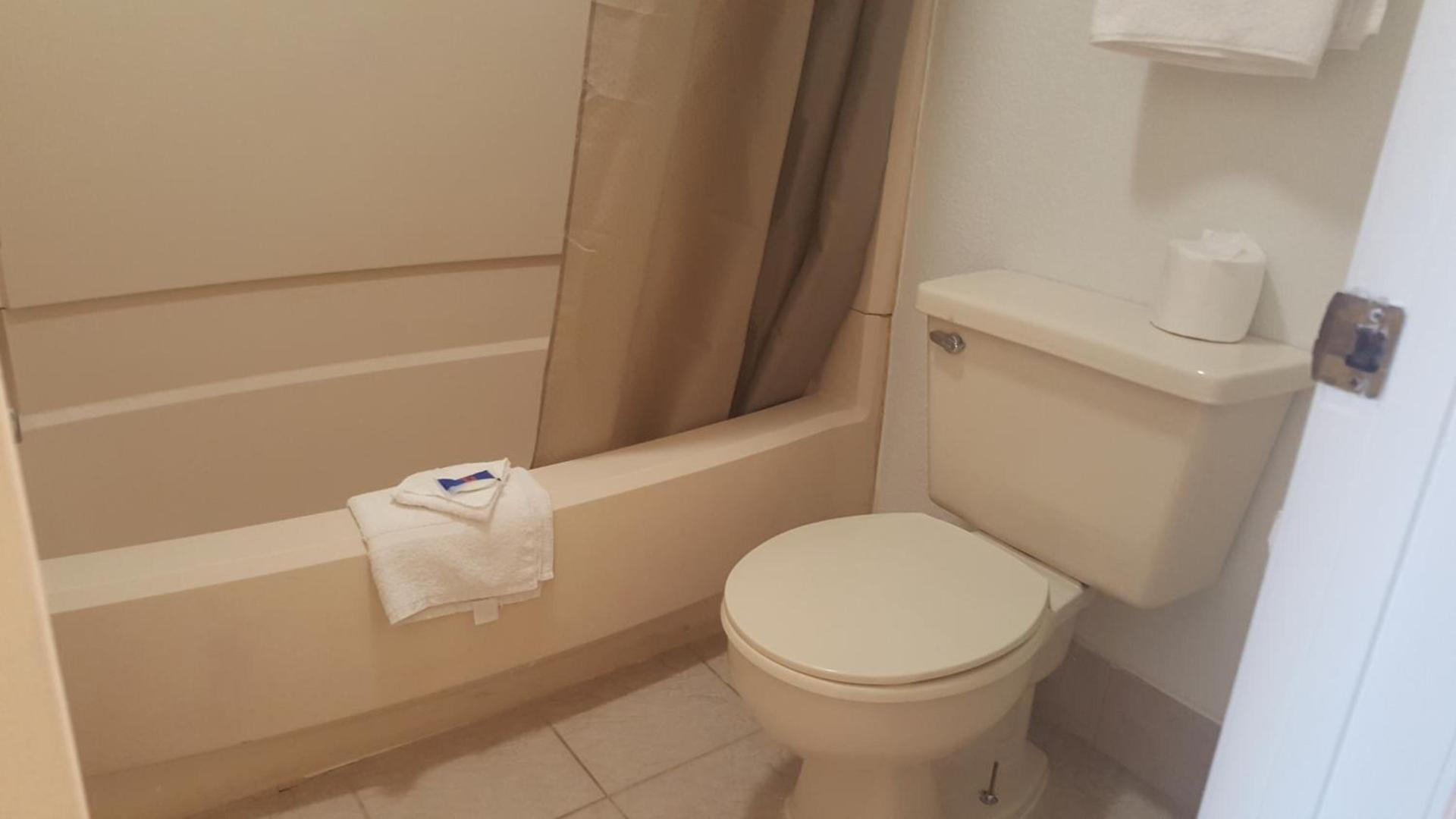 Motel 6-Columbus, OH - OSU photo 46