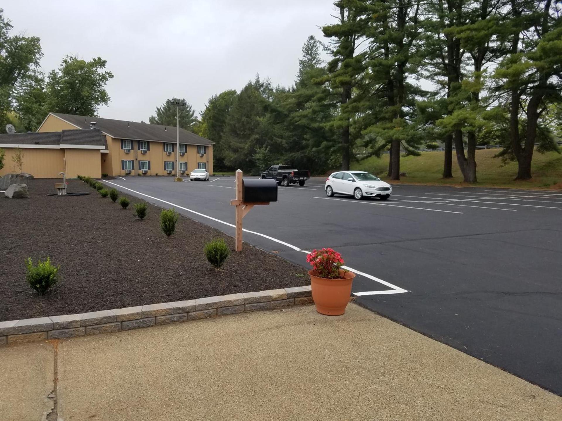 Motel 6 Putnam CT photo 23