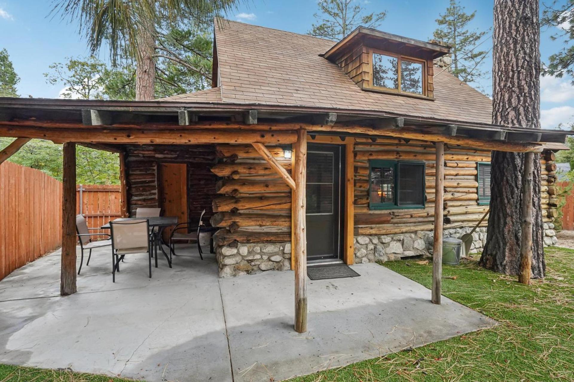 Idyllwild Realty Vacations photo 9