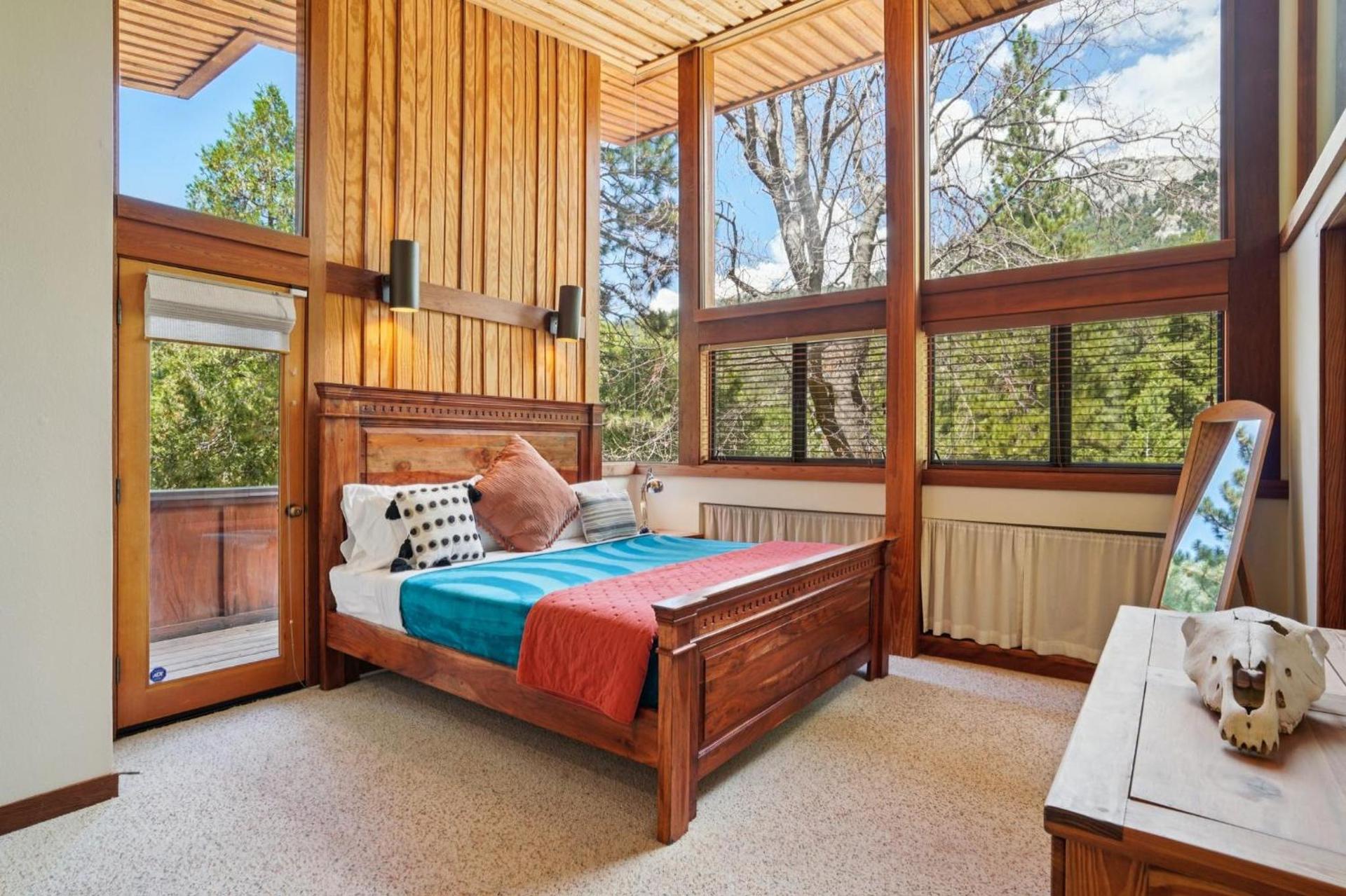 Idyllwild Realty Vacations photo 49