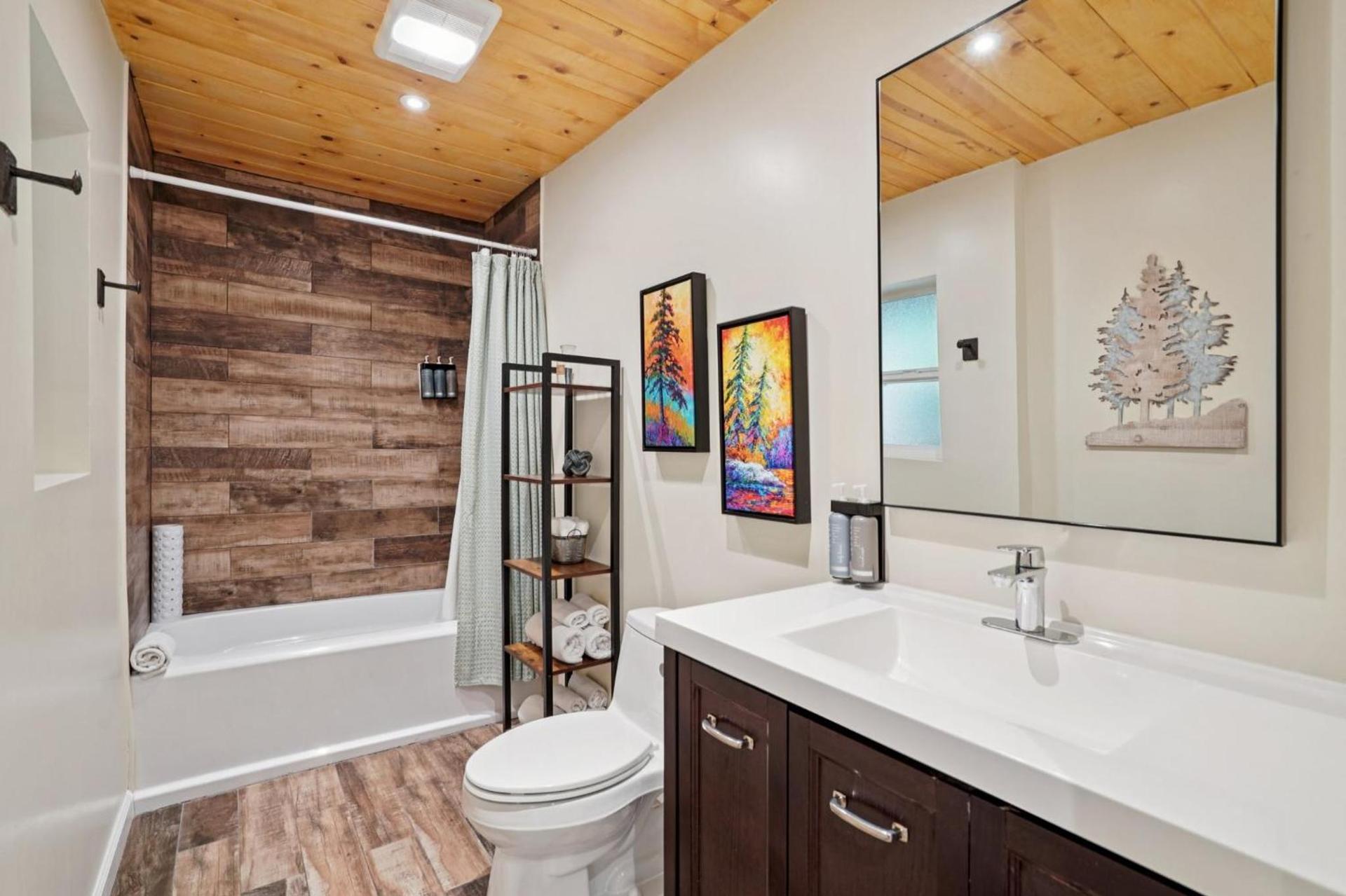 Idyllwild Realty Vacations photo 35