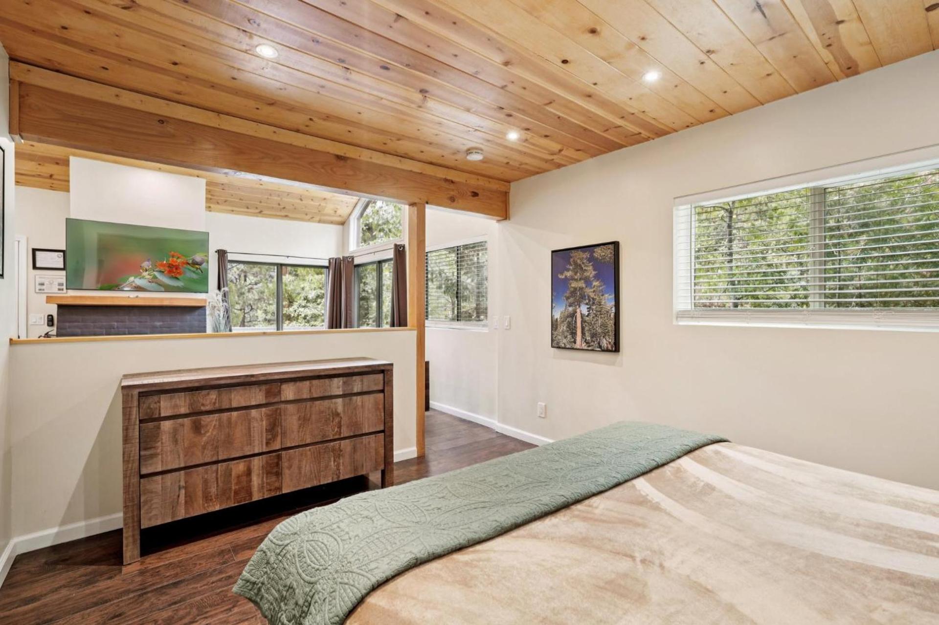 Idyllwild Realty Vacations photo 33