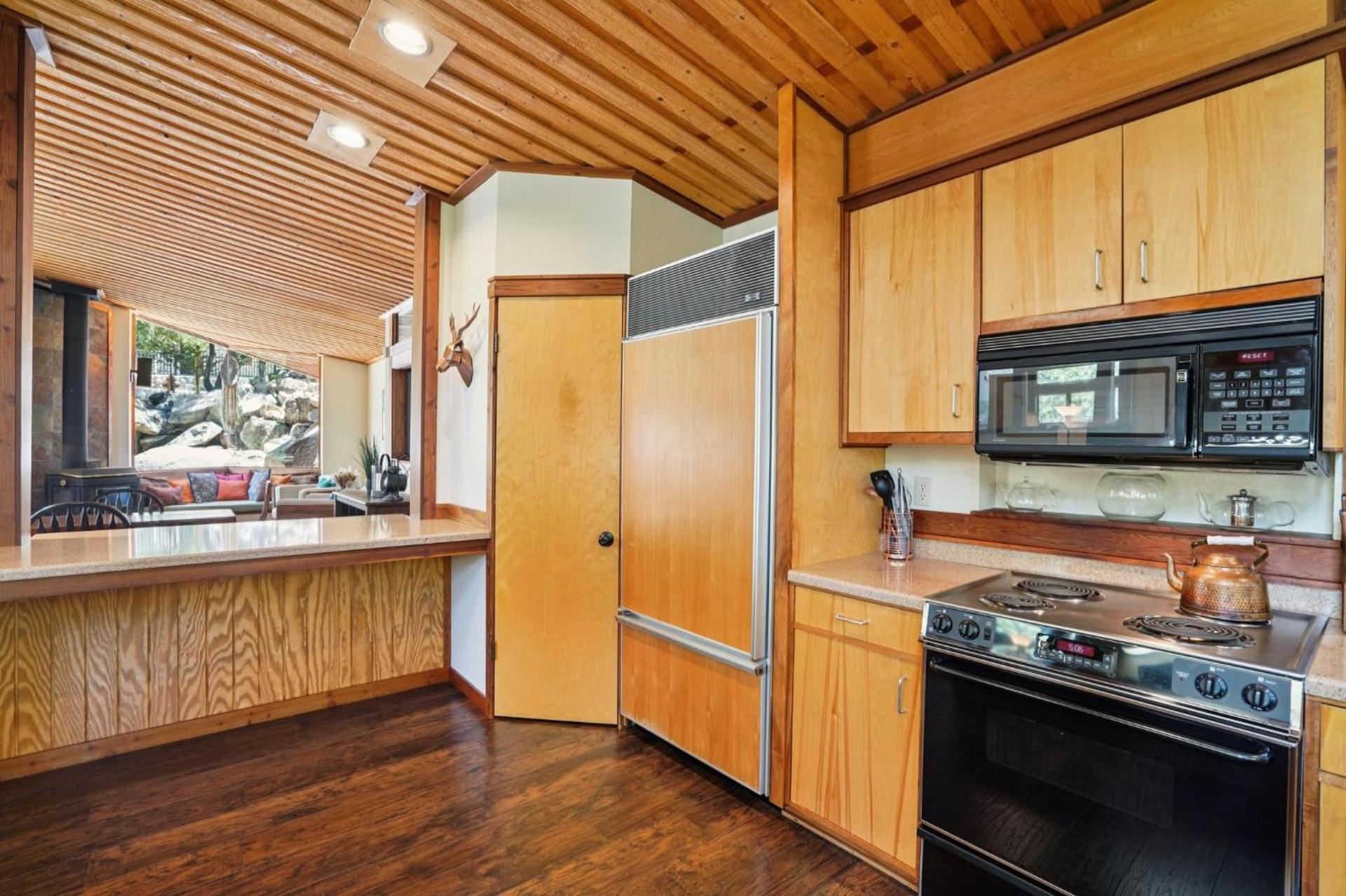 Idyllwild Realty Vacations photo 30