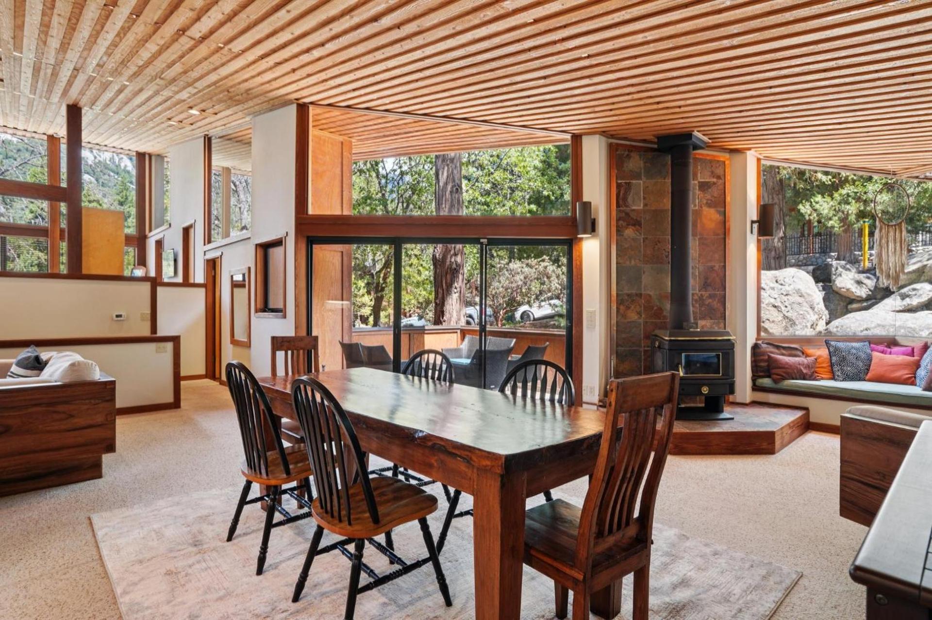 Idyllwild Realty Vacations photo 24